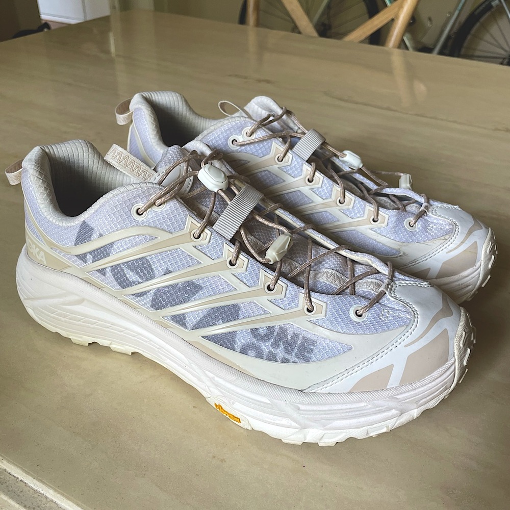 COPY - HOKA ONE ONE Mafate Three2 (Eggnog/Shifting Sand) size M 11